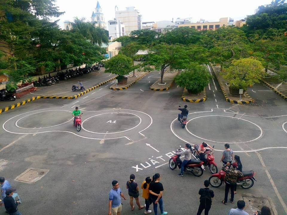 Bộ Đề Thi Trắc Nghiệm Lái Xe A1 Online| Đề Thi Thử 8 Địa chỉ thi bằng lái xe máy A1 tại tphcm